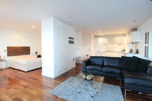 Thumbnail Flat to rent in The Edge, Clowes Street, Salford, Greater Manchester