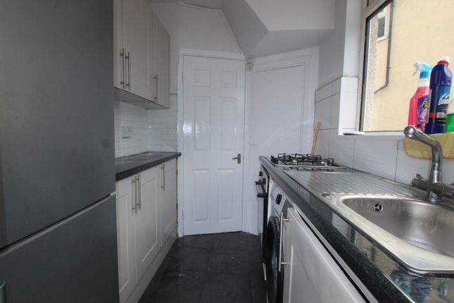 Seaton Road, Hayes Middlesex photo 5