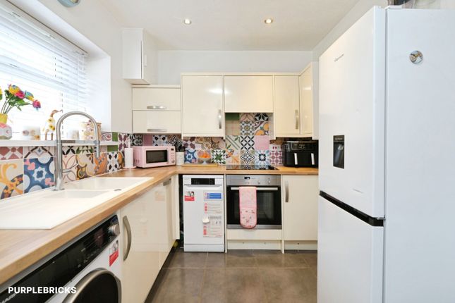 7, Nightingale Terrace, Pontypool photo 4