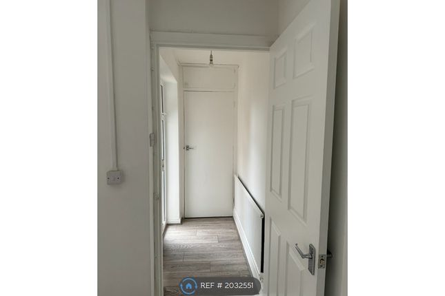 Thumbnail Flat to rent in Orchid Lodge, London