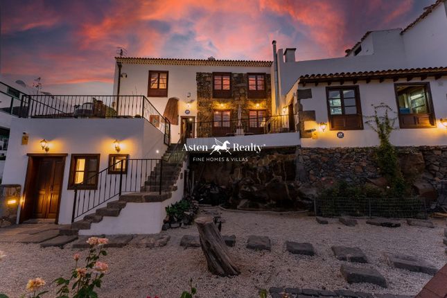 Thumbnail Villa for sale in Vilaflor, Santa Cruz Tenerife, Spain