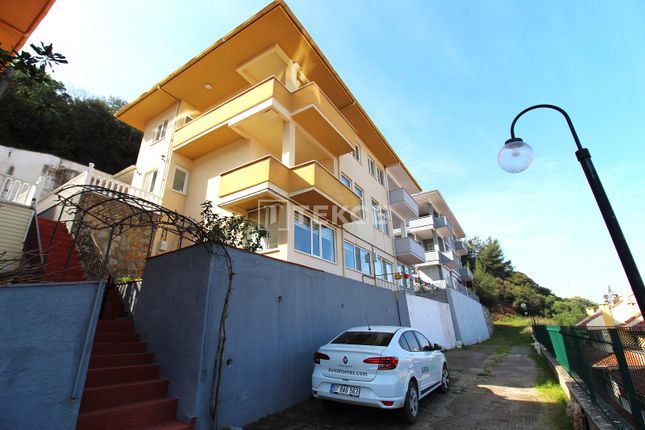 Semi-detached house for sale in Kurşunlu, Gemlik, Bursa, Türkiye