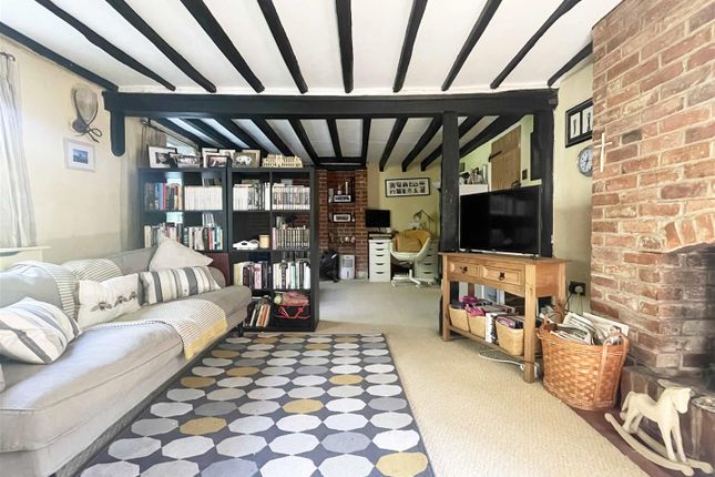 Shrub Cottage, The Green, Chelmsford photo 3