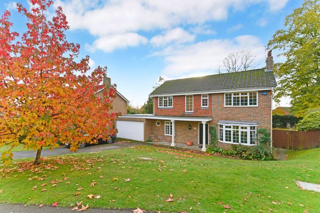 Thumbnail Detached house for sale in Knightwood Close, Reigate