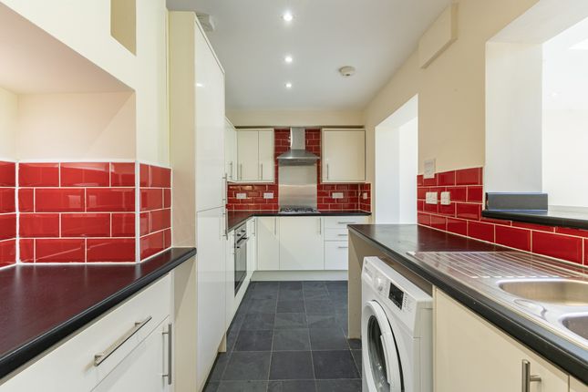 6, Bridges Road, Stanmore photo 2