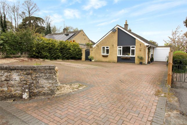 Bungalow for sale in High Street, Blunsdon, Swindon, Wiltshire