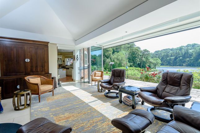 8389492-Interior29.Jpg