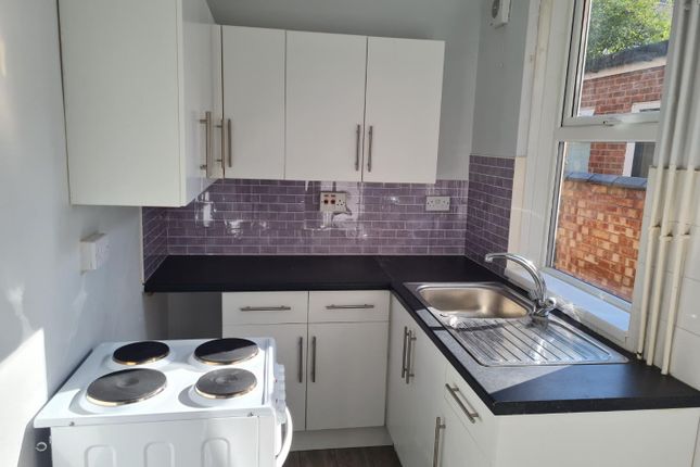 39, Irlam Street, Wigston photo 5