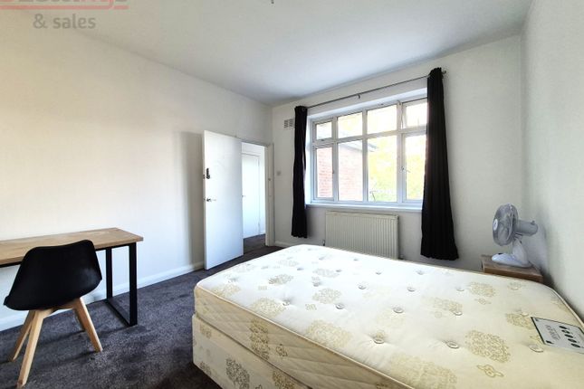 120a, Walm Lane, Willesden Green photo 5