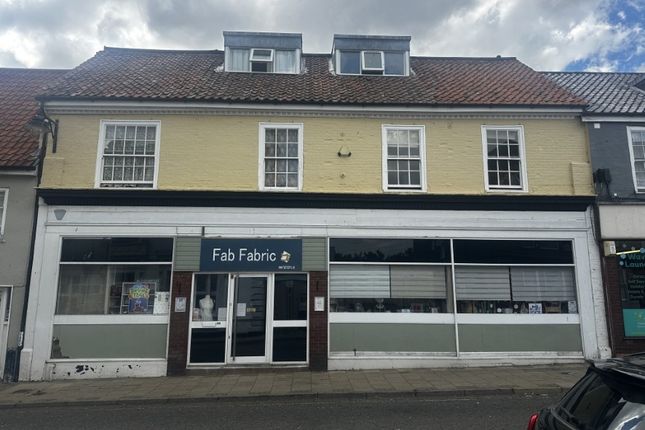 141-142 High Street, Lowestoft photo 2
