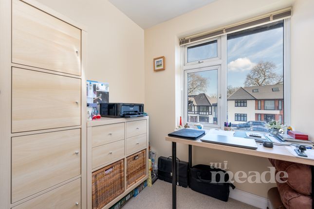 Town house for sale in Mount Echo Avenue, London