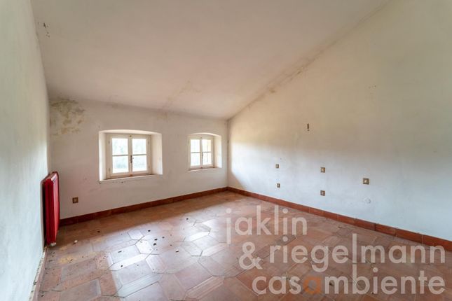 Country house for sale in Italy, Tuscany, Livorno, Cecina