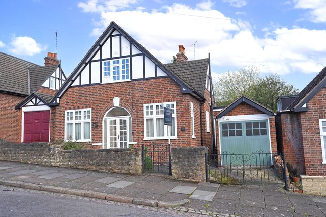 Thumbnail Detached house for sale in Sunnycroft Road, Western Park, Leicester, Leicestershire