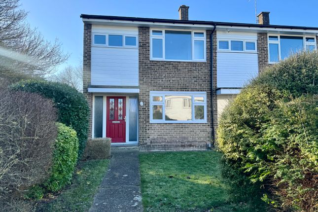 End terrace house for sale in Derby Road, Chatham