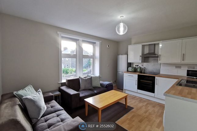 Kitchen/Living Room
