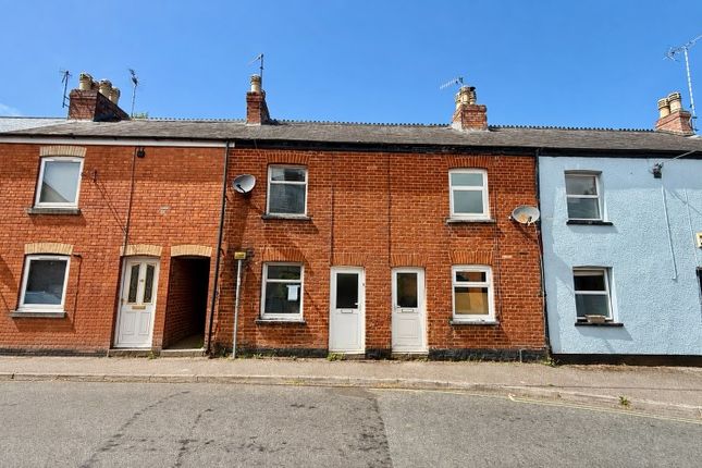 1-bed house on 90 Chapel Street, Tiverton, £45,000