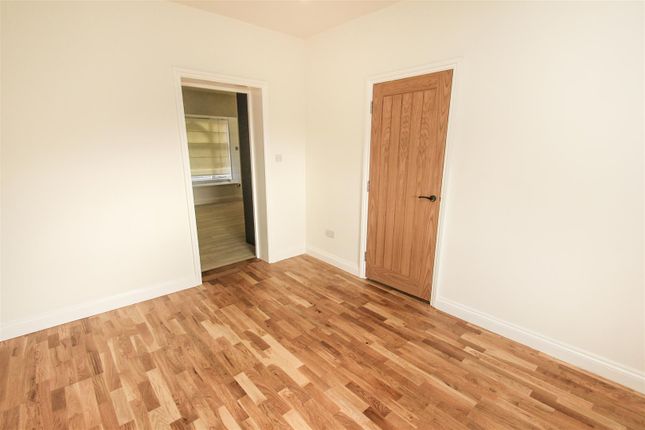 Vista Cottage, Lower Road, Maidstone photo 4