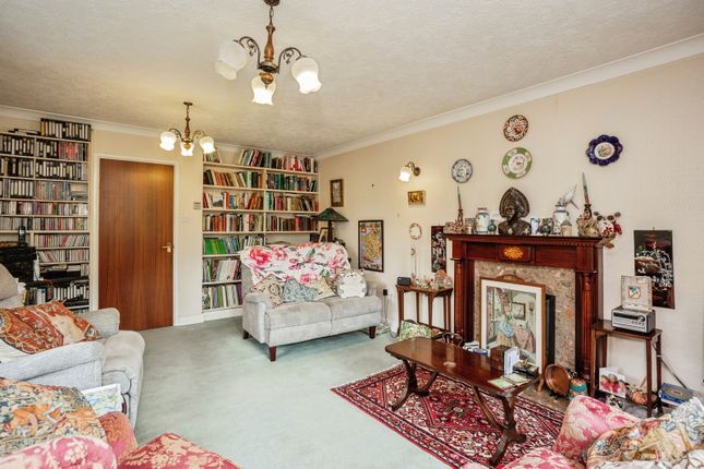 74, Sandalwood Road, Leicestershire photo 3