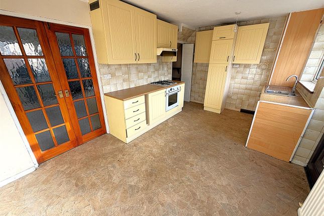 6, Narvik Road, Corby photo 4