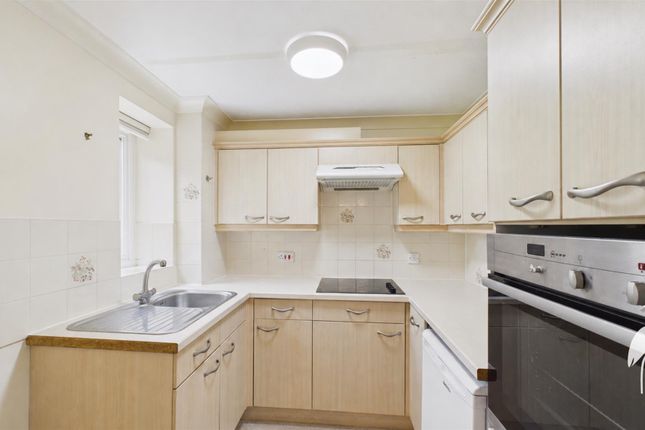 2, Sanford Court, Sunderland photo 5