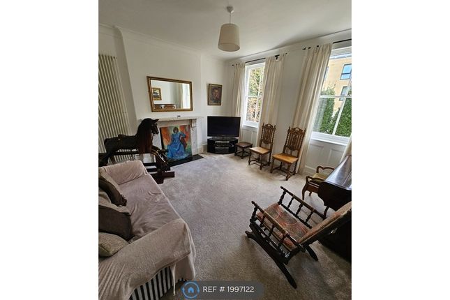 Room to rent in Peckham Park Rd, London