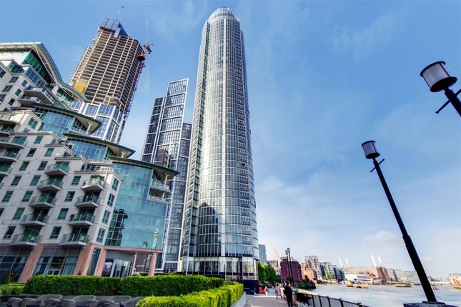 THE TOWER , ST GEORGE WHARF, VAUXHALL photo 2