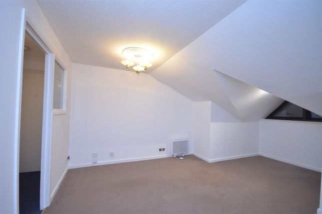 Flat 16 , Wessex Court, South East Road, Southampton photo 2