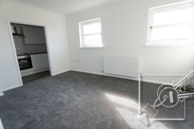 73 St James Oaks, Trafalgar Road, Gravesend photo 4