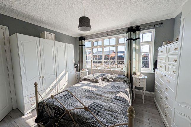 5, Hall Barn Road, Ely photo 4