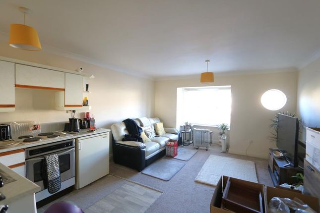 23, Gainsborough Court, Corby photo 2
