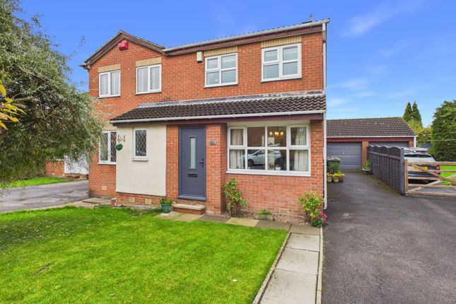 3-bed semi-detached on Poppleton Way, Wakefield, £250,000