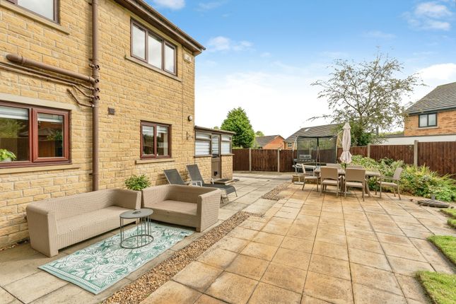 25, Hutton Drive, Lancashire photo 3