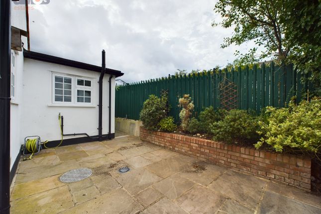 Link-detached house for sale in Spa Road, Hockley