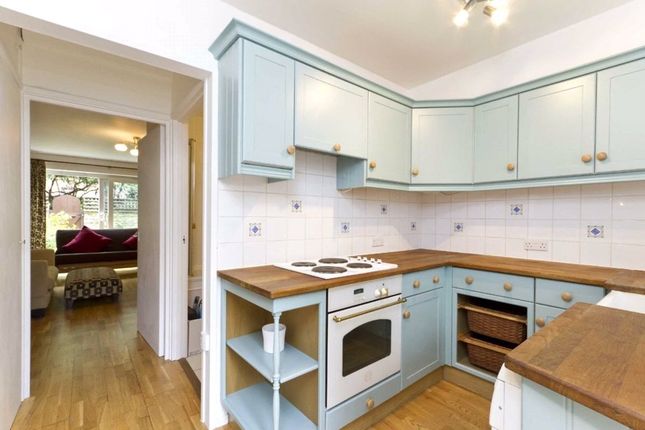 25, Bartle Road, London photo 2