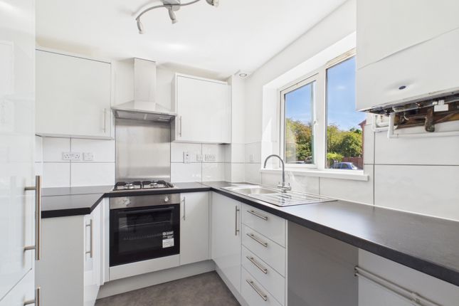 25, Leacey Mews, Gloucester photo 2