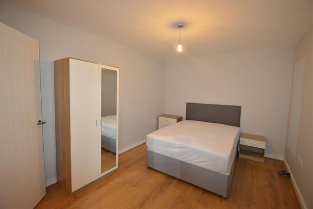 Betsham Street, Manchester photo 4