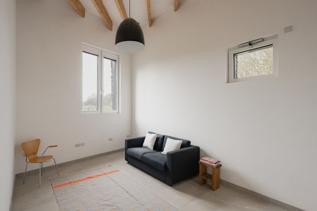 263645 - Pivot House, Reymerston-2.Jpg