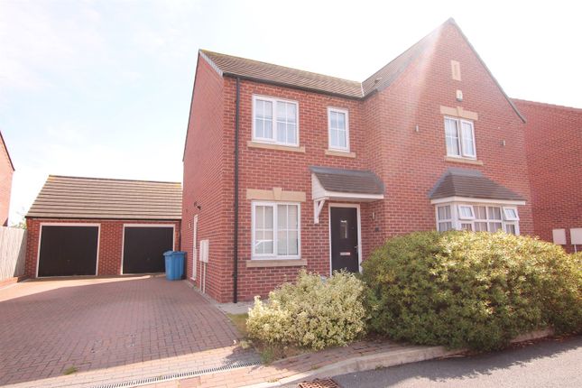 4 bed detached house to rent in Scaife Close, Cottingham HU16