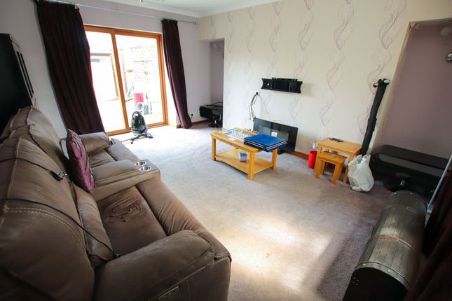 29 , Reidhaven Square, Keith photo 2