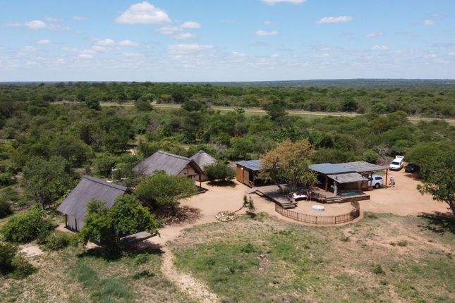 Farm for sale in 5 Nyumbani Estate, 5 Essem, Hoedspruit, Limpopo Province, South Africa