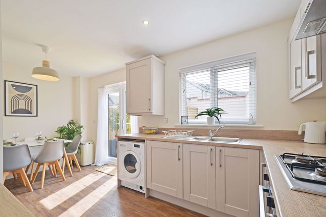 2 Tutsan Lane, St. Austell photo 2