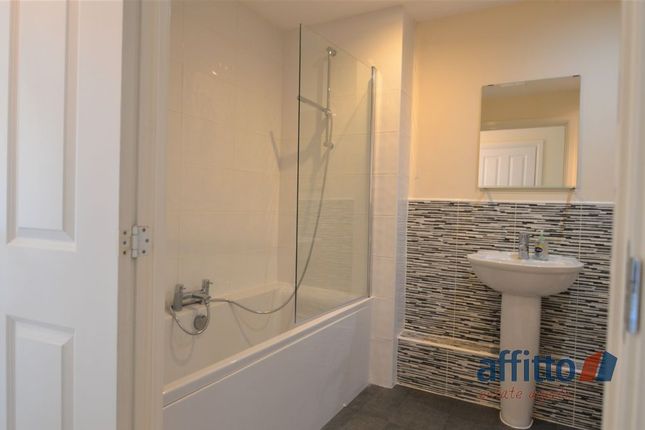 Flat 14, 24 Onyx Crescent, Leicester photo 3