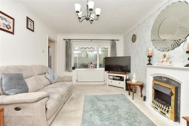 Walnut Way, Swanley photo 3