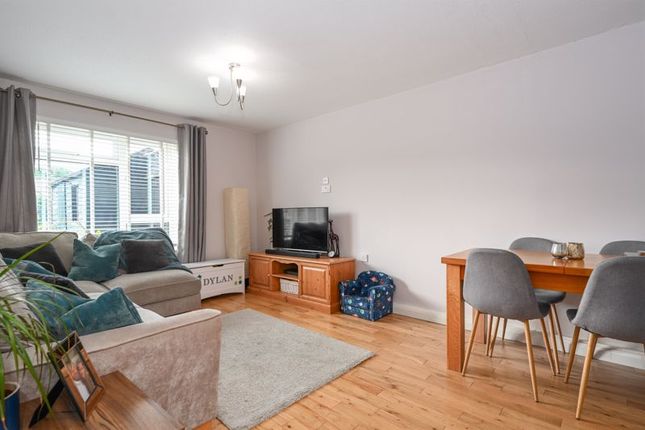 2 bed flat for sale in St. Johns Drive, Walton-On-Thames KT12