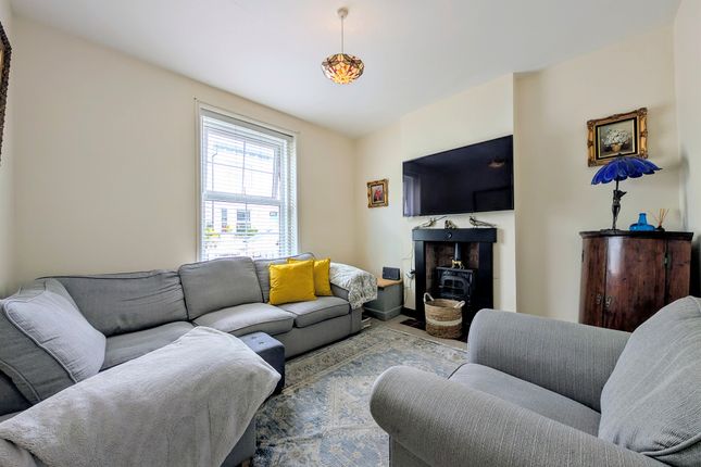 16, Graham Road, WORTHING photo 2
