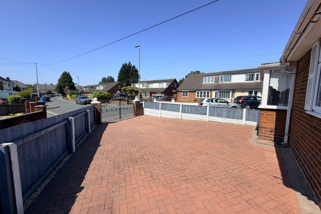 18, Domar Close, Liverpool photo 3