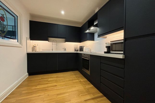 Flat for sale in Beningfield Drive, London Colney