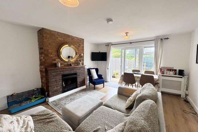 18, Farrier Close, Maidstone photo 3