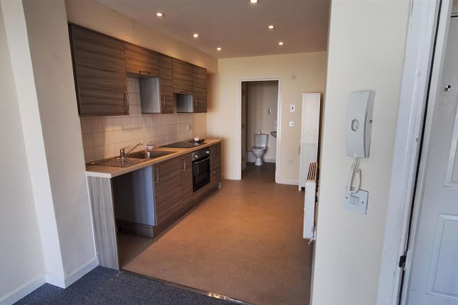 Flat 2, House of Orange, Rear of 21 Torbay Road, Paignton photo 3