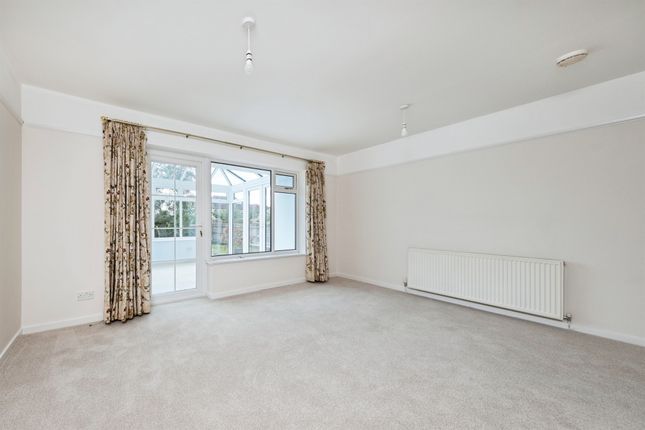 5, Highlands Road, Buckingham photo 4
